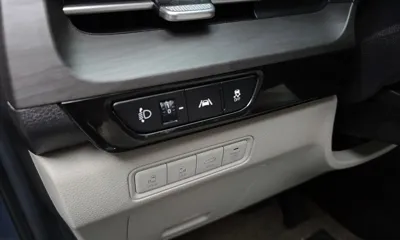 Kia Canival 2021, 144666 км, за 12964.18 USD - фото 16