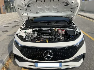 Mercedes-Benz EQA 2026, 6000 км, за 31242.27 USD - фото 6