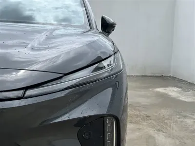 Roewe Feifan R7 2024, 98000 км, за 9886.46 USD - фото 15