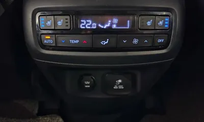 Hyundai Palisade 2019, 52499 км, за 14647.92 USD - фото 19