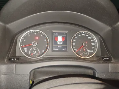 Volkswagen Tiguan 2016, 99400 км, за 6809 USD - фото 12