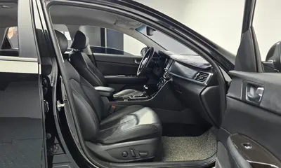 Kia K5 2019, 156850 км, за 7862.57 USD - фото 11