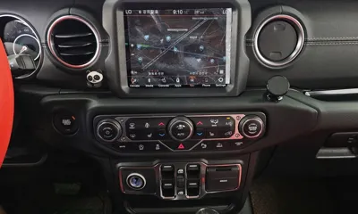 Jeep Wrangler 2021, 45166 км, за 26906.92 USD - фото 14