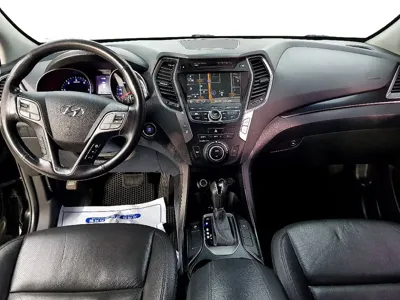 Hyundai Santafe 2014, 212000 км, за 3085.2 USD