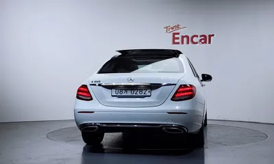 Mercedes-Benz E-Class 2017, 106037 км, за 12344.79 USD - фото 4