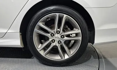 Hyundai Sonata 2019, 84102 км, за 8533.54 USD - фото 21