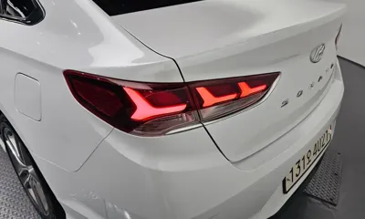 Hyundai Sonata 2019, 84102 км, за 8533.54 USD - фото 23