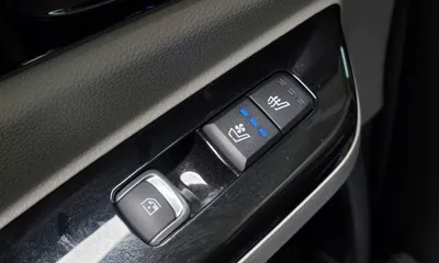 Kia Canival 2023, 67866 км, за 19815 USD - фото 18