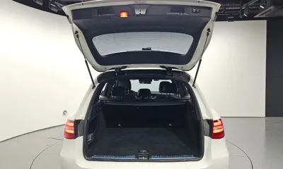 Mercedes-Benz GLC-Class 2017, 75114 км, за 13147.86 USD - фото 19
