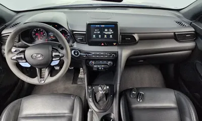 Hyundai Veloster 2019, 84424 км, за 8407.77 USD - фото 7