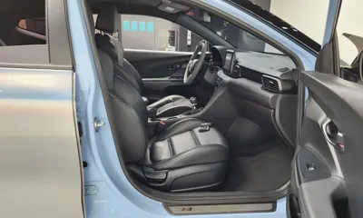 Hyundai Veloster 2019, 84424 км, за 8407.77 USD - фото 11