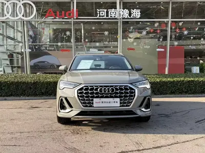Audi Q3 2024, 21000 км, за 20413.27 USD
