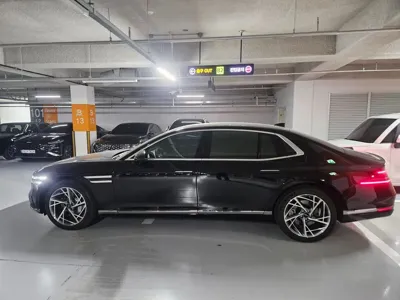 Genesis G90 2025, 5000 км, за 53396.59 USD