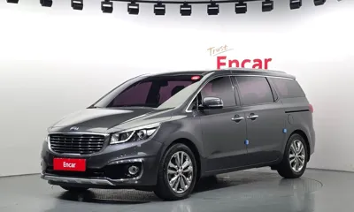 Kia Canival · 2018 год