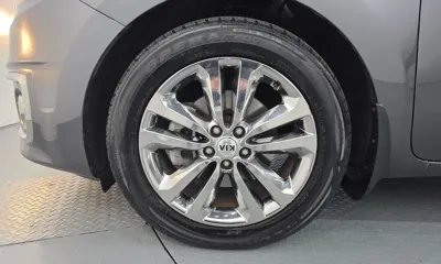 Kia Canival 2018, 149696 км, за 5856.68 USD