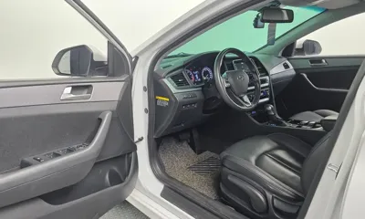 Hyundai Sonata 2019, 84318 км, за 8861.76 USD - фото 10