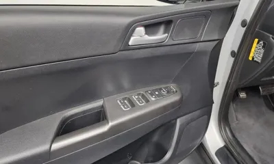 Kia Sportage 2020, 15160 км, за 10571.52 USD - фото 19