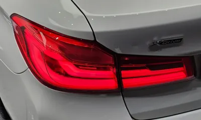 BMW 5-Series 2018, 127198 км, за 15960.92 USD - фото 23