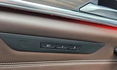 BMW 5-Series 2018, 127198 км, за 15960.92 USD - фото 36