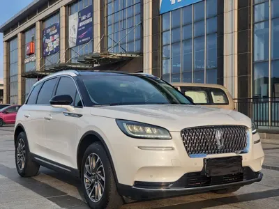Lincoln Corsair 2022, 90000 км, за 14586.91 USD