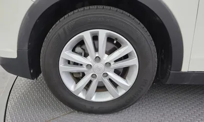 KG_Mobility_Ssangyong TIBOLI 2018, 183396 км, за 4492.9 USD