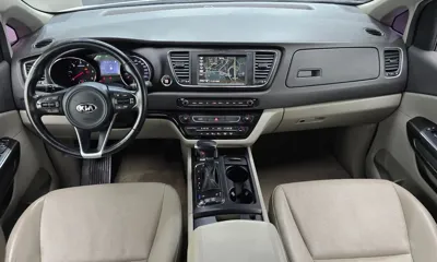 Kia Canival 2018, 148143 км, за 5842.2 USD - фото 7