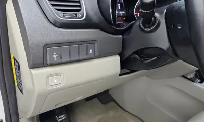 Kia Canival 2018, 148143 км, за 5842.2 USD - фото 19