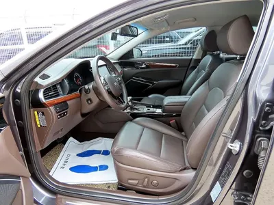Kia K7 2017, 78125 км, за 9124.33 USD