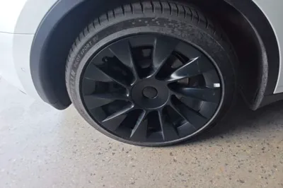 Tesla Model Y 2022, 29800 км, за 27872 USD - фото 16