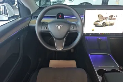 Tesla Model Y 2022, 29800 км, за 27872 USD - фото 18