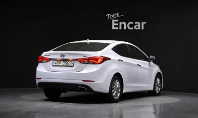 Hyundai Avante 2014, 75451 км, за 4875.51 USD
