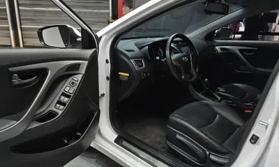 Hyundai Avante 2014, 75451 км, за 4875.51 USD - фото 10