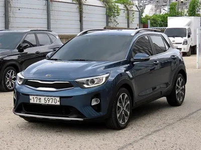 Kia Stonic 2019, 70072 км, за 8013.03 USD
