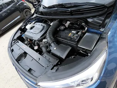Kia Stonic 2019, 70072 км, за 8013.03 USD - фото 19
