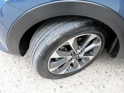 Kia Stonic 2019, 70072 км, за 8013.03 USD - фото 20
