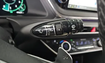 Hyundai Sonata 2022, 47624 км, за 11487.46 USD - фото 19