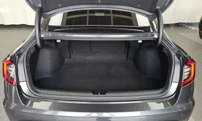 Hyundai Sonata 2022, 47624 км, за 11487.46 USD - фото 20