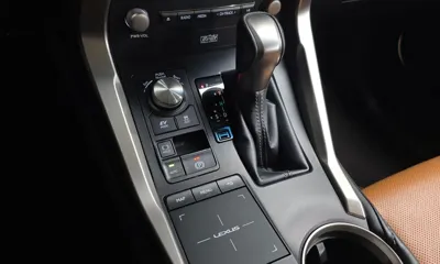 Lexus NX 2018, 131550 км, за 16738.87 USD - фото 9