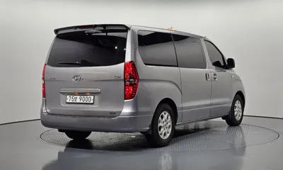 Hyundai Starex 2013, 95503 км, за 5710.91 USD
