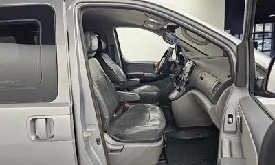 Hyundai Starex 2013, 95503 км, за 5667.76 USD - фото 11