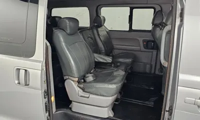 Hyundai Starex 2013, 95503 км, за 5667.76 USD - фото 12