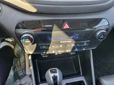Hyundai Tucson 2016, 134164 км, за 6446.57 USD - фото 11