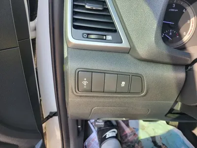 Hyundai Tucson 2016, 134164 км, за 6446.57 USD - фото 16