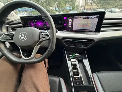 Volkswagen Lamando 2023, 62000 км, за 16792.23 USD - фото 16