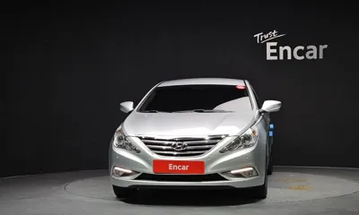 Hyundai Sonata 2013, 128346 км, за 3386.08 USD