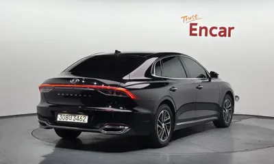 Hyundai Grandeur 2022, 43838 км, за 14006.52 USD