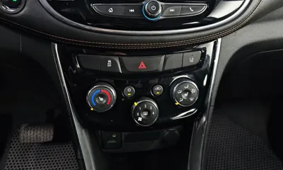 ChevroletGMDaewoo Trax 2017, 123549 км, за 5135.54 USD - фото 19