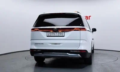 Kia Canival 2021, 74340 км, за 18942.39 USD