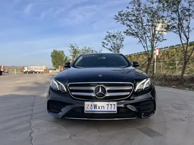 Mercedes-Benz E-Class 2019, 140000 км, за 26492.19 USD