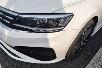 Volkswagen Lamando 2019, 81300 км, за 10092 USD - фото 8